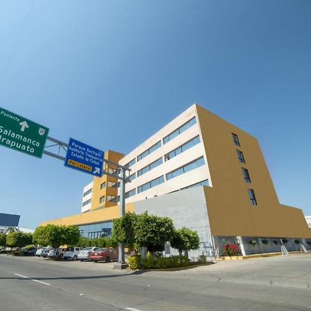 Capital O Hotel Casa Real Celaya Celaya  Dış mekan fotoğraf