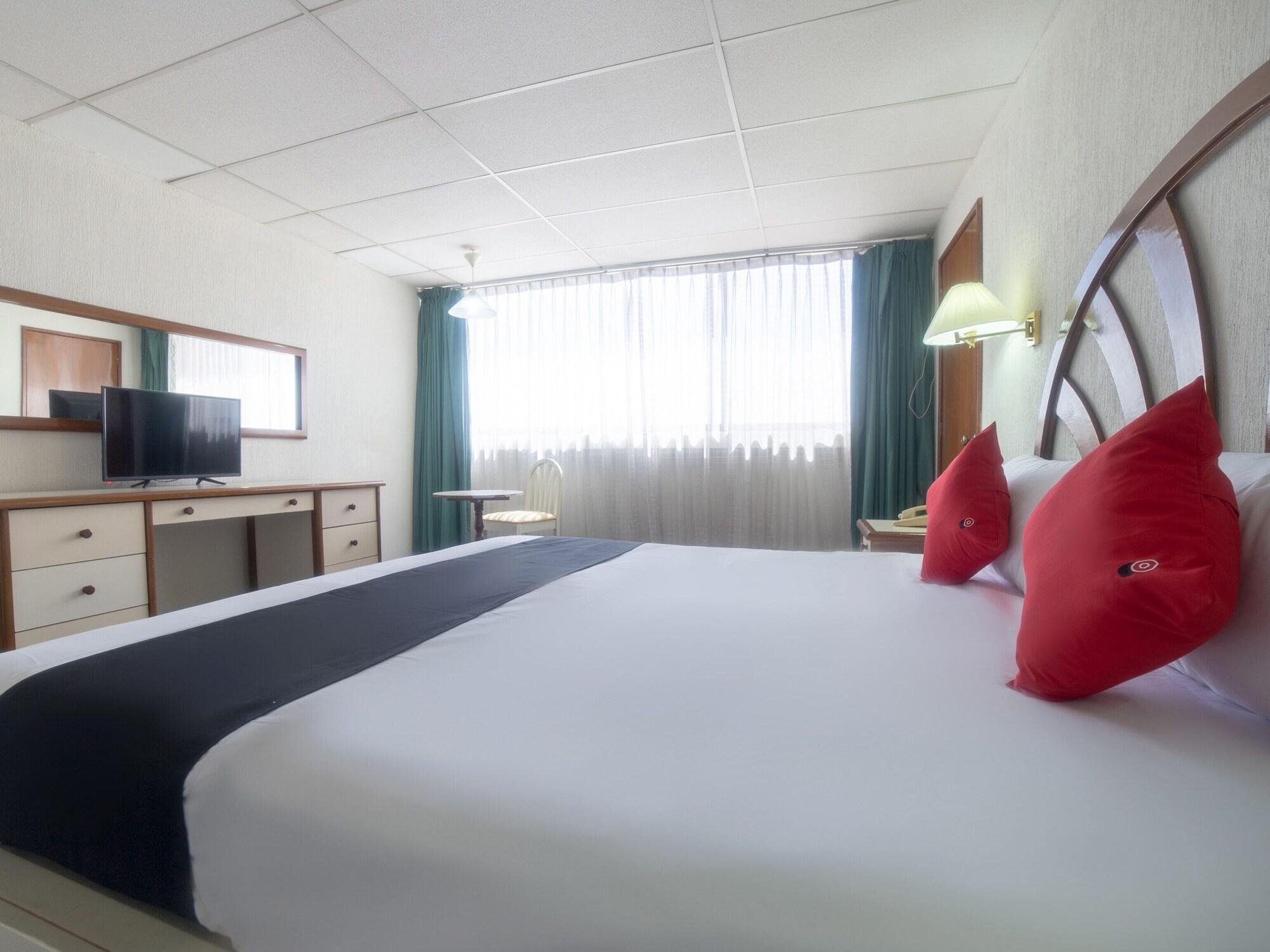 Capital O Hotel Casa Real Celaya Celaya  Dış mekan fotoğraf
