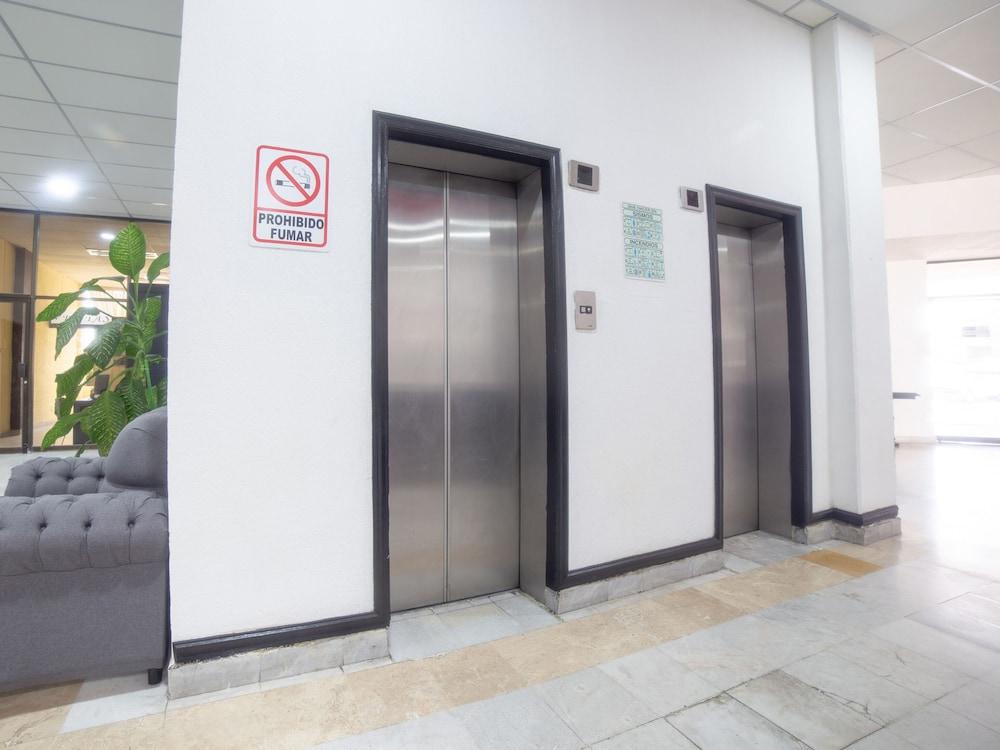 Capital O Hotel Casa Real Celaya Celaya  Dış mekan fotoğraf